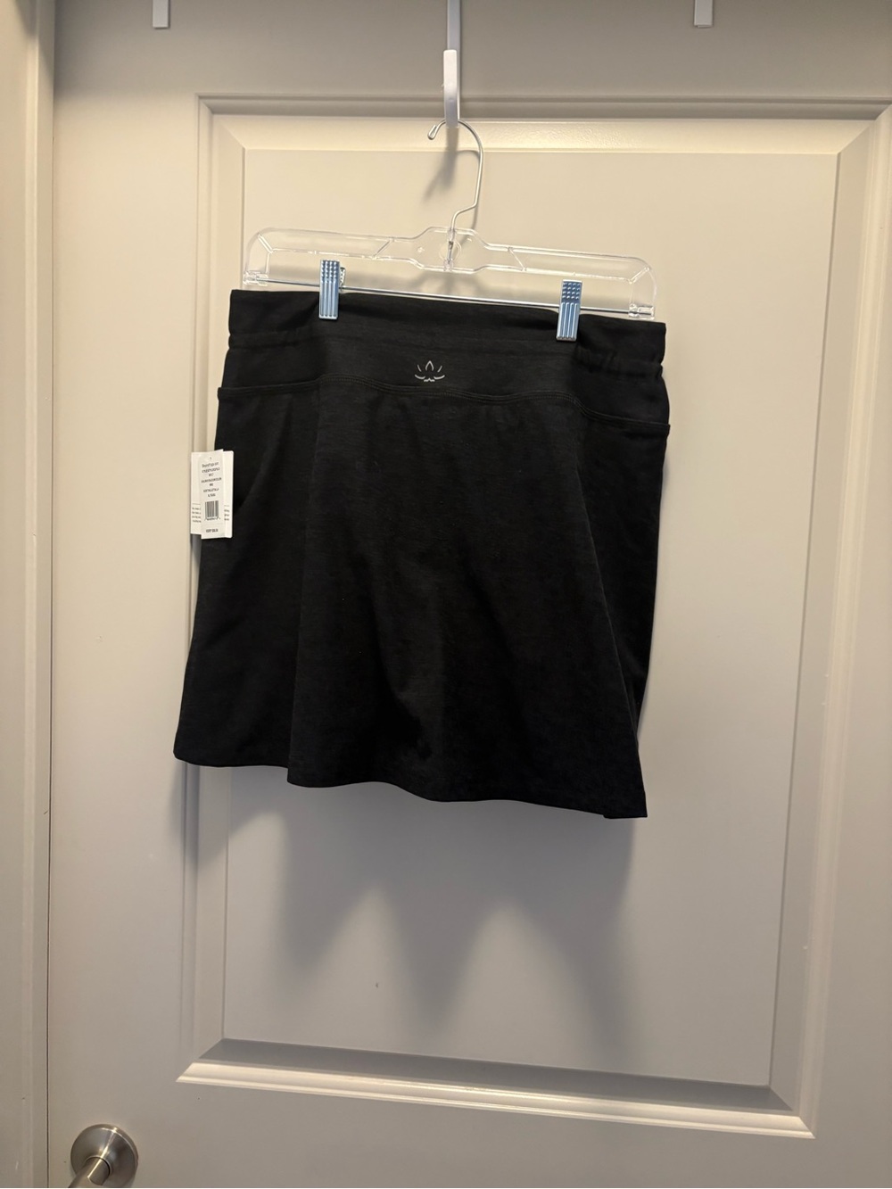 Beyond Yoga Black Skort built in shorts nwt size xl - Picture 5 of 7